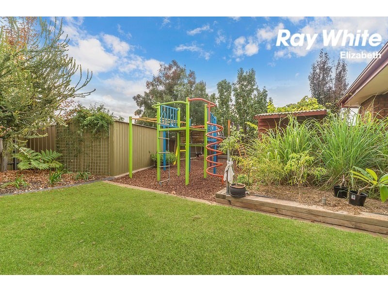 2 Trinity Court, Andrews Farm SA 5114