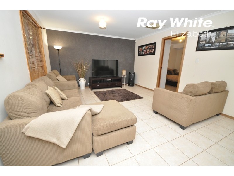 14 Grace Avenue, Andrews Farm SA 5114