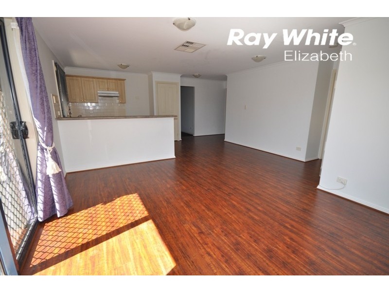 4 Dylan Close, Munno Para West SA 5115