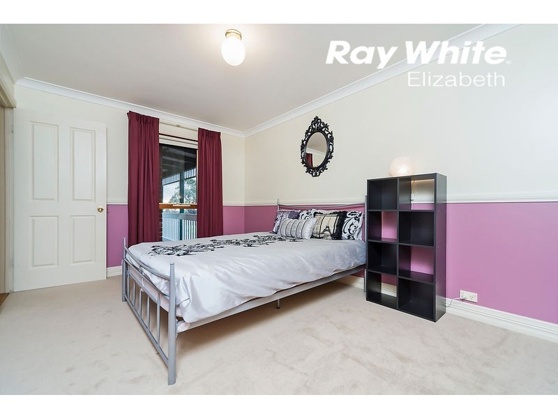 4 Bayview Parade, Gulfview Heights SA 5096