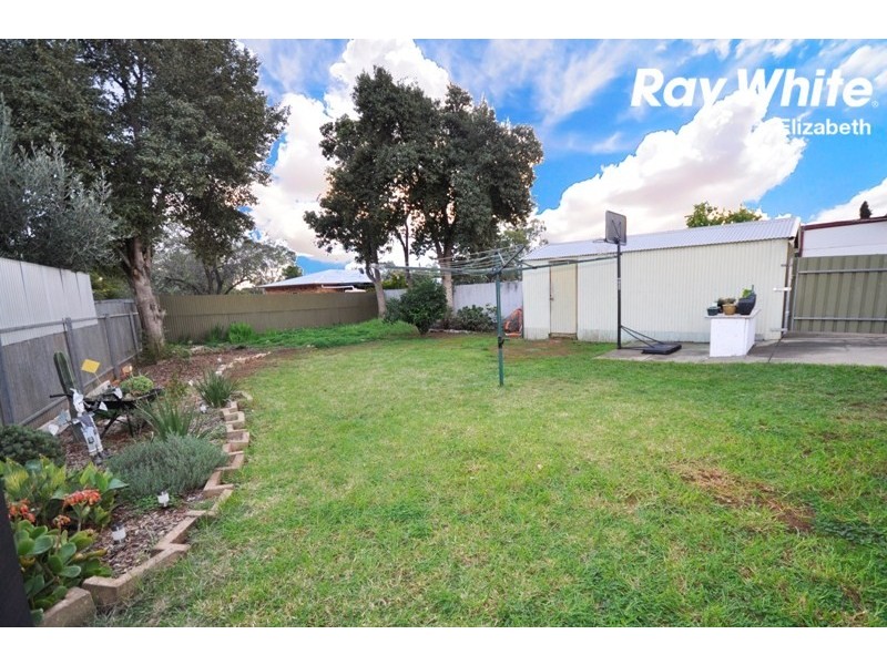 7 Hamblynn Road, Elizabeth Downs SA 5113