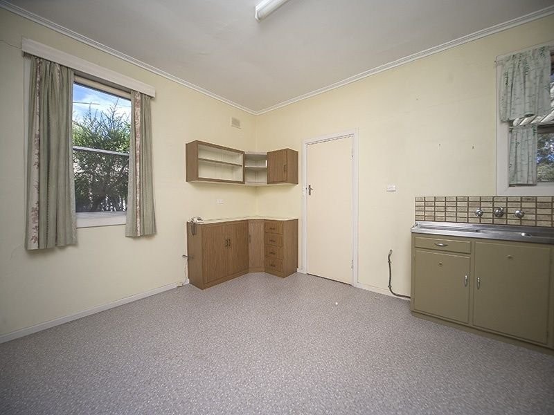 4 Blencowe Street, Elizabeth Grove SA 5112