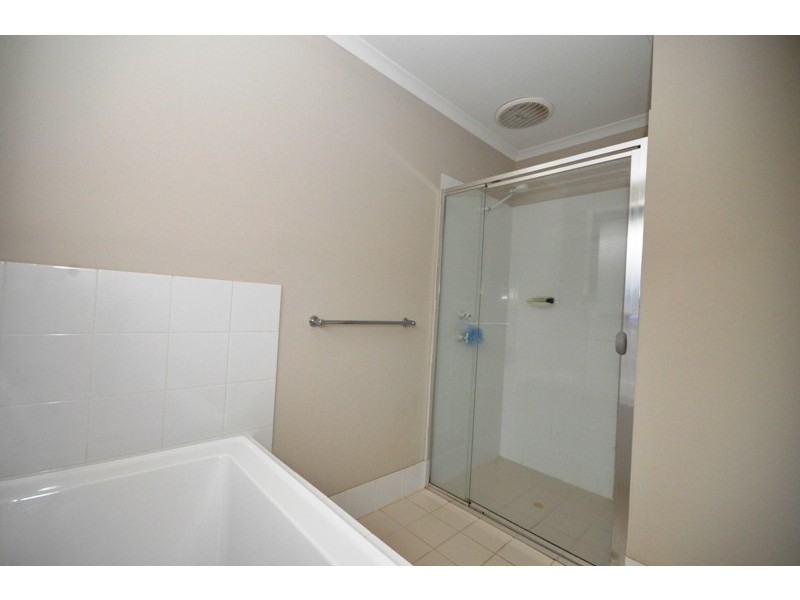 21 Chateau Avenue, Andrews Farm SA 5114