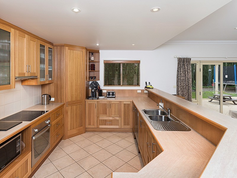 6 London Court, Mount Barker SA 5251