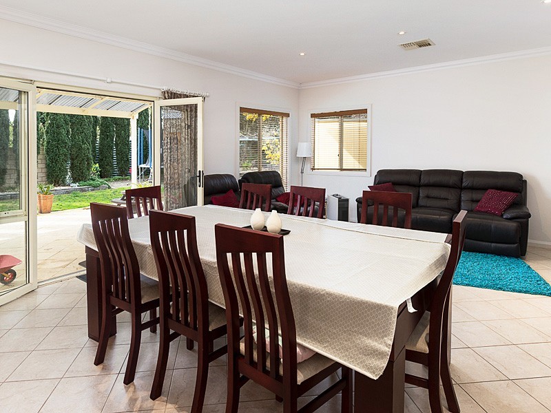 6 London Court, Mount Barker SA 5251