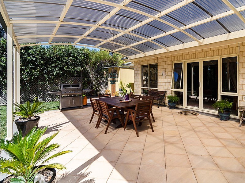 6 London Court, Mount Barker SA 5251