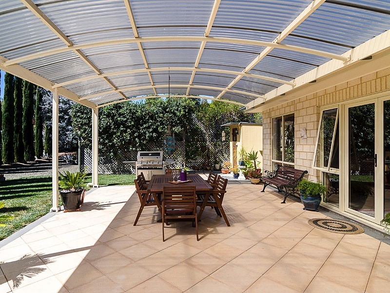 6 London Court, Mount Barker SA 5251