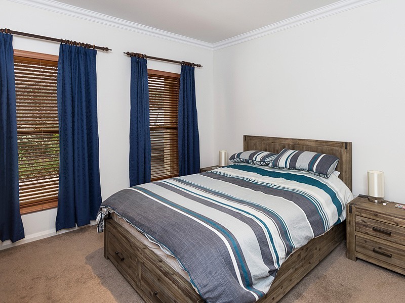 6 London Court, Mount Barker SA 5251