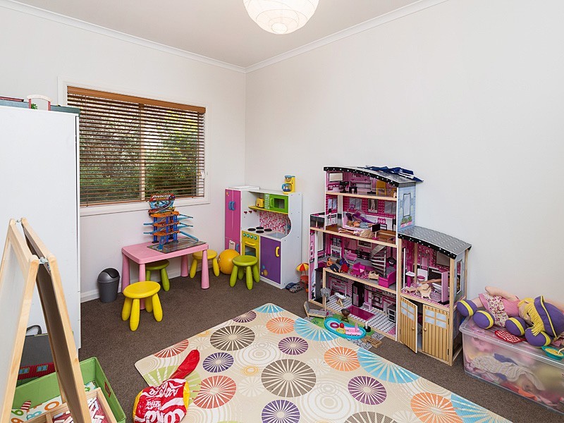 6 London Court, Mount Barker SA 5251