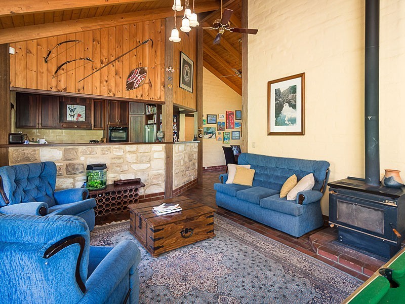 164 Downers Road, Oakbank SA 5243