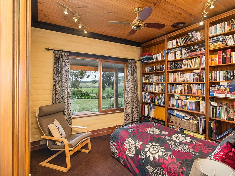 164 Downers Road, Oakbank SA 5243