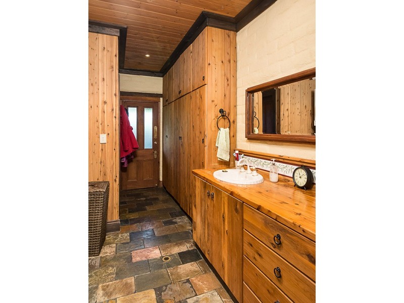 164 Downers Road, Oakbank SA 5243