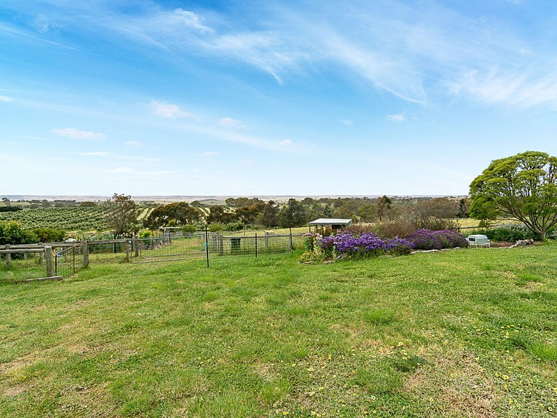 12 Harrogate Road, Dawesley SA 5252