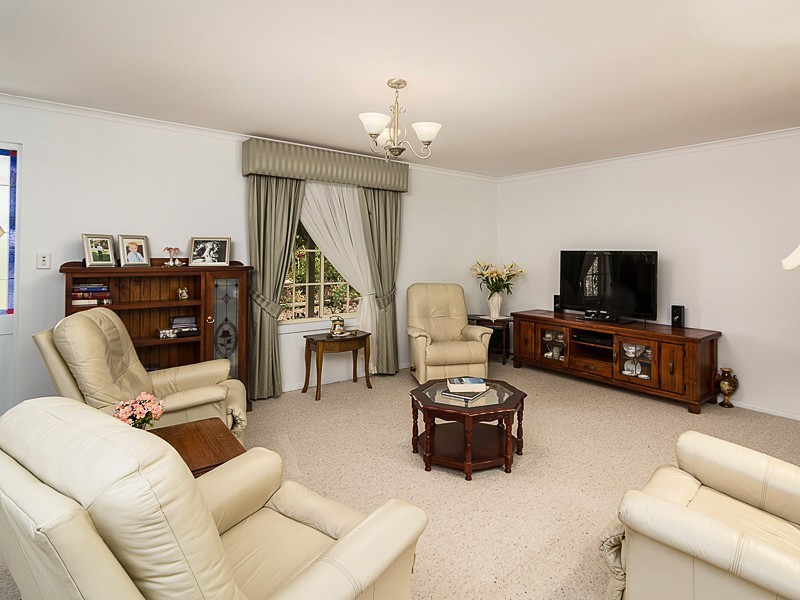 4 Lutterworth Street, Macclesfield SA 5153