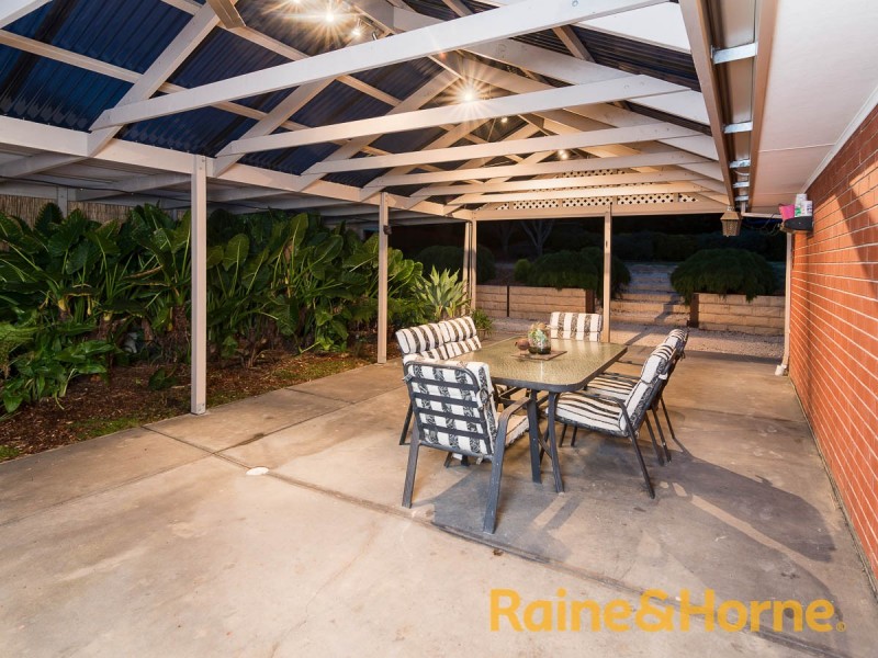 8 London Court, Mount Barker SA 5251