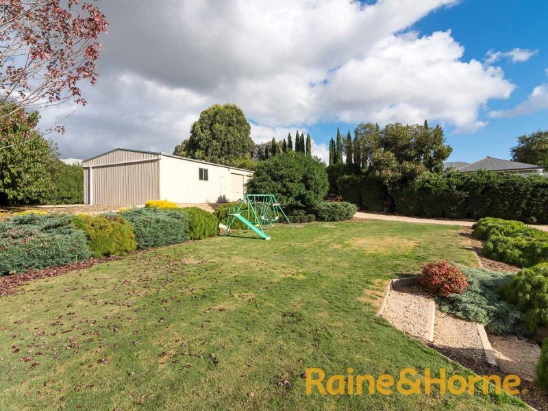 8 London Court, Mount Barker SA 5251