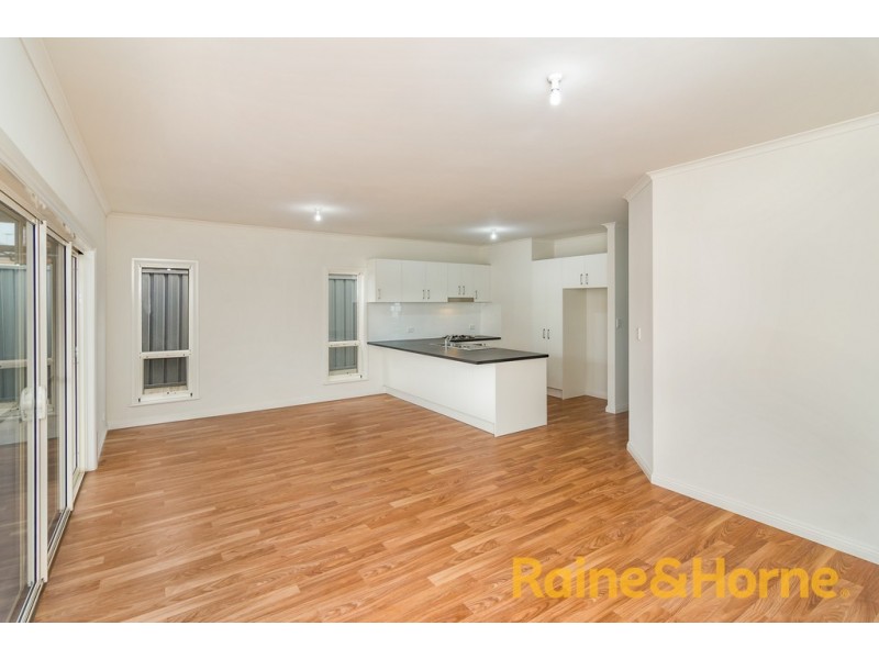 7 Heathfield Street, Mount Barker SA 5251