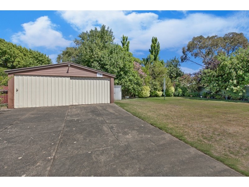 12 Hawthorn Way, Mount Barker SA 5251