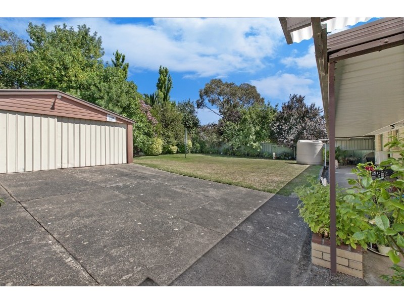 12 Hawthorn Way, Mount Barker SA 5251
