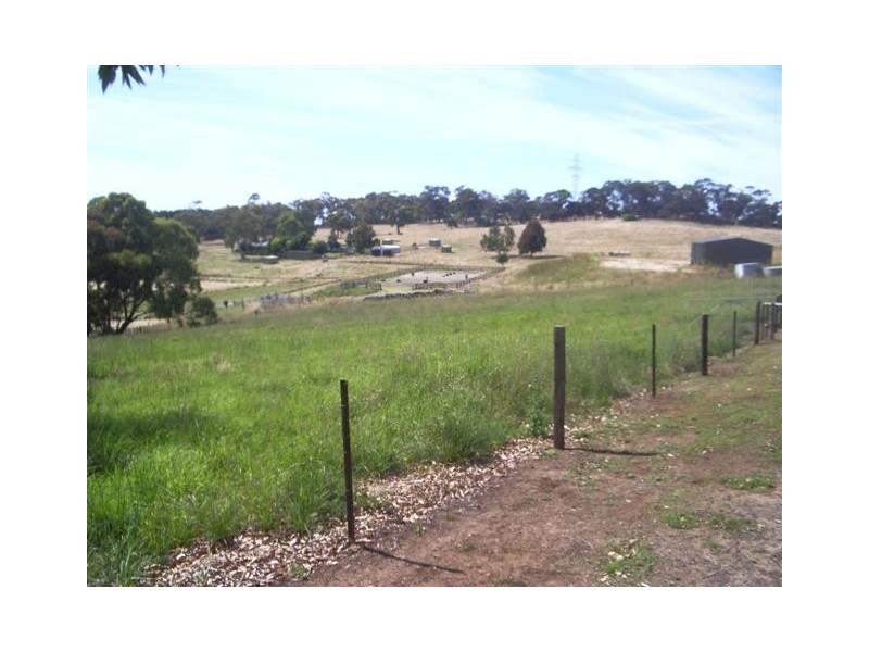 13 Nelson Road, Wistow SA 5251