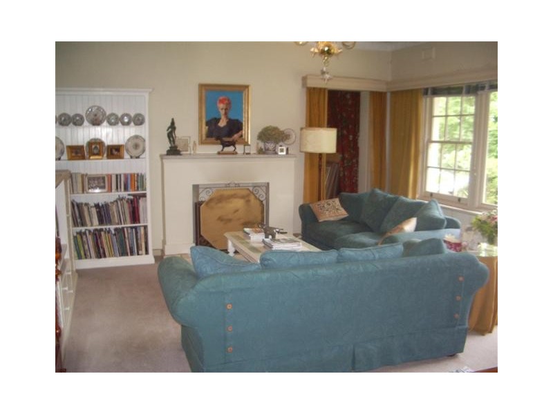 18 Waverley Ridge Road, Stirling SA 5152