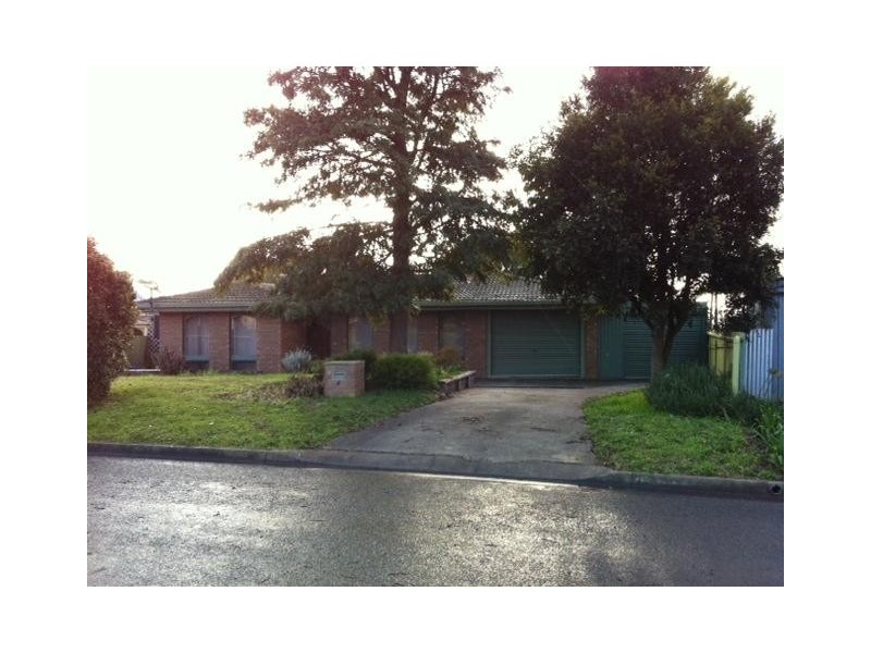 4 Oak Court, Mount Barker SA 5251