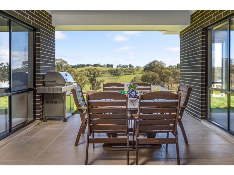 27 Spicer Street, Mount Barker SA 5251