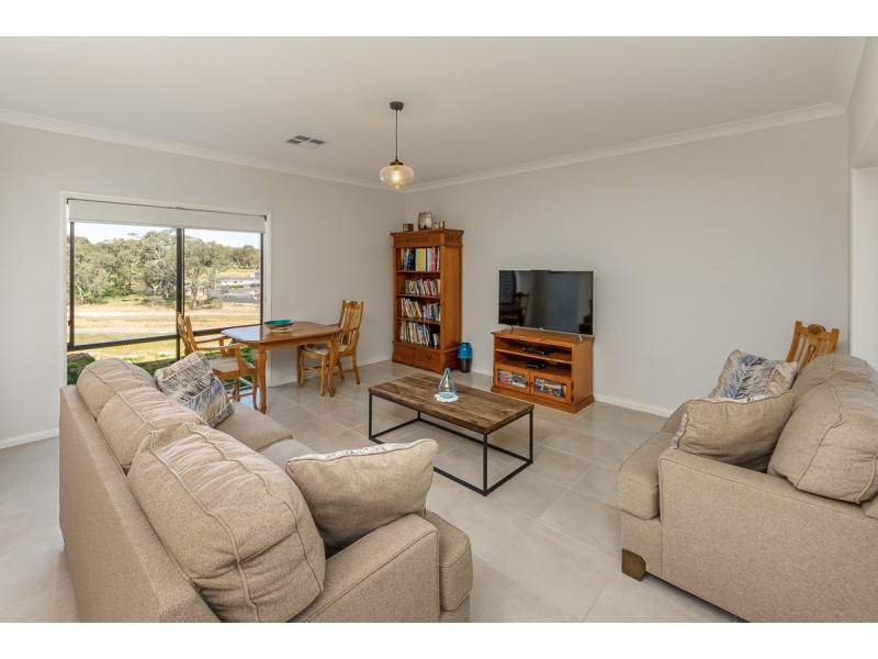 27 Spicer Street, Mount Barker SA 5251