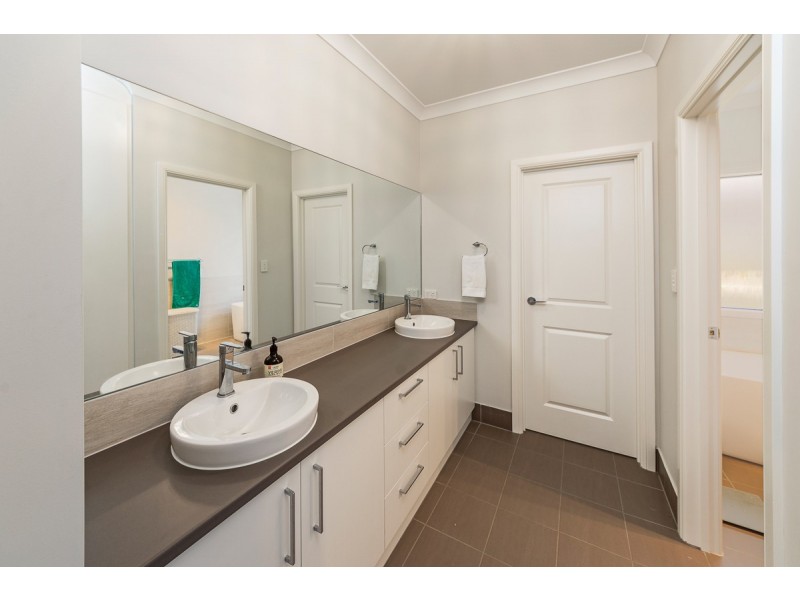 27 Spicer Street, Mount Barker SA 5251