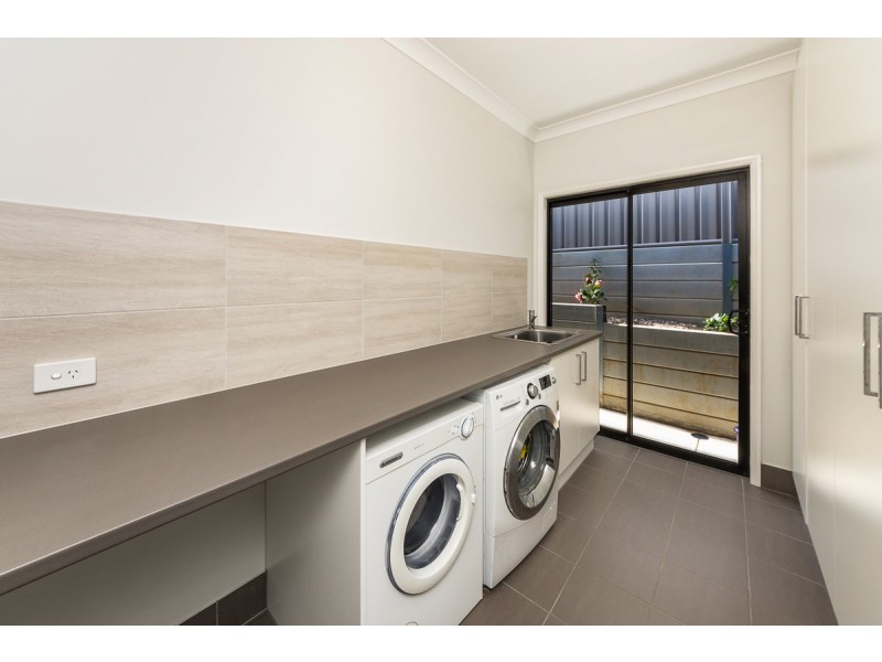 27 Spicer Street, Mount Barker SA 5251