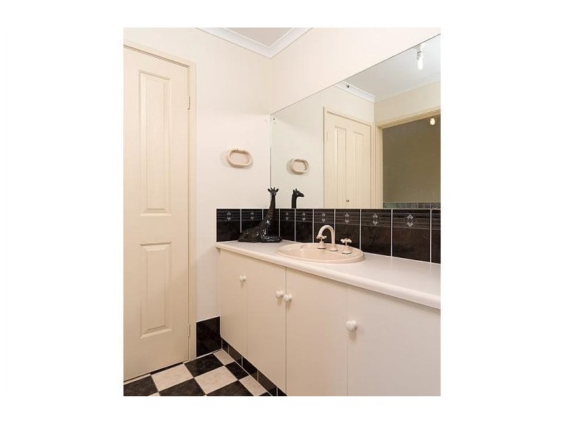 22 CUNLIFFE STREET, Macclesfield SA 5153