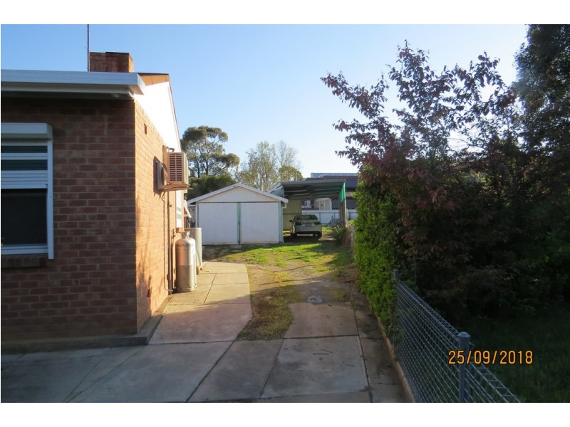 3 Hale Street, Mount Barker SA 5251