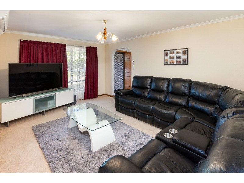 6 Symonds Drive, Mount Barker SA 5251