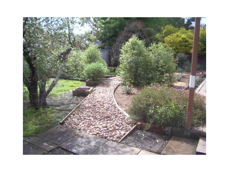 60 Victoria Road, Mount Barker SA 5251