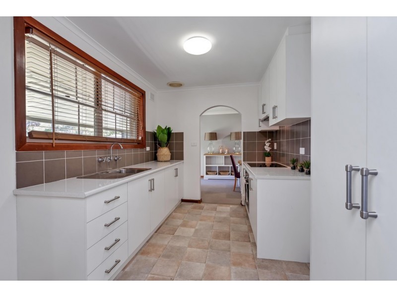 7 Collins Street, Hahndorf SA 5245