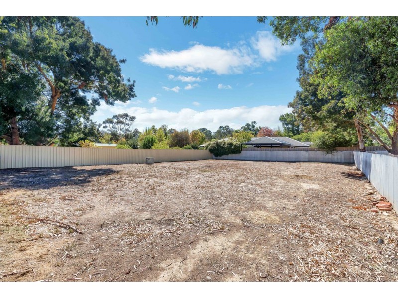 7 Collins Street, Hahndorf SA 5245