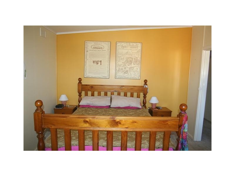 5 Stirling Road, Strathalbyn SA 5255