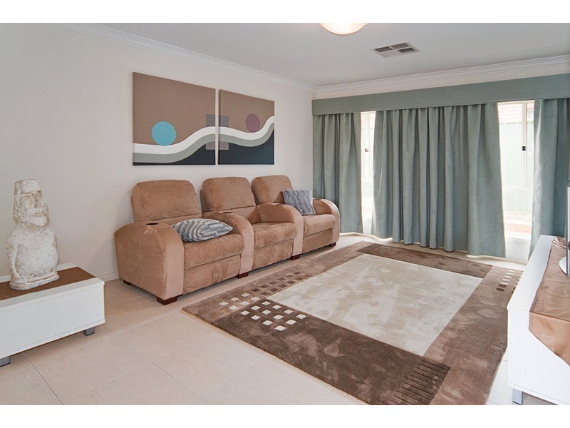 75 Barton Circuit, Mount Barker SA 5251