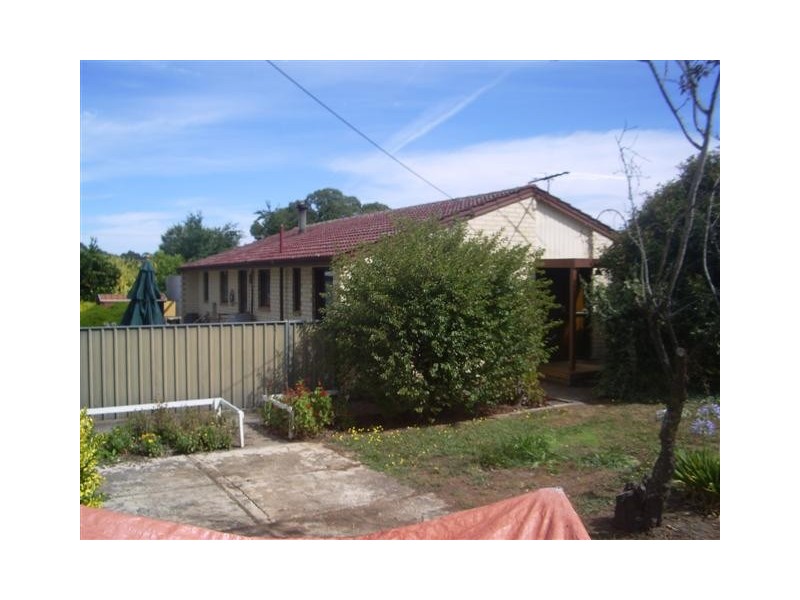 60 Victoria Road, Mount Barker SA 5251