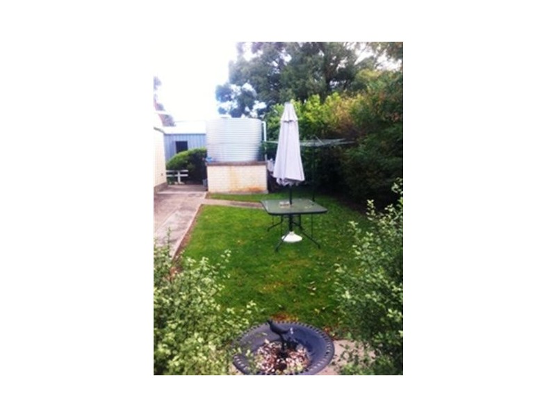 60 Victoria Road, Mount Barker SA 5251