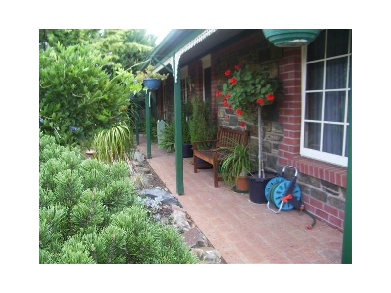 10 Symonds Drive, Mount Barker SA 5251