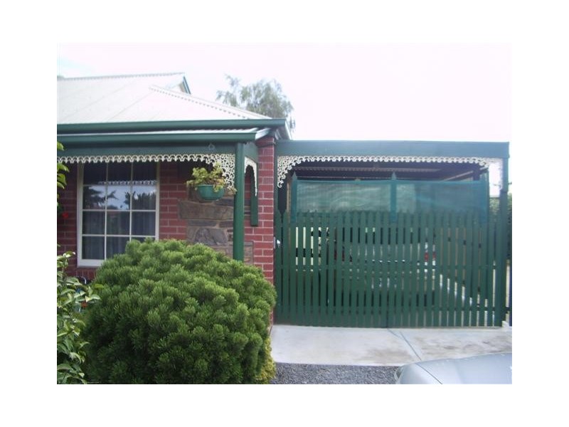 10 Symonds Drive, Mount Barker SA 5251