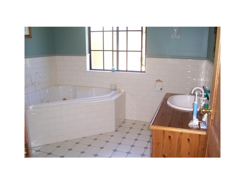 3 Daddow Road, Mount Barker SA 5251