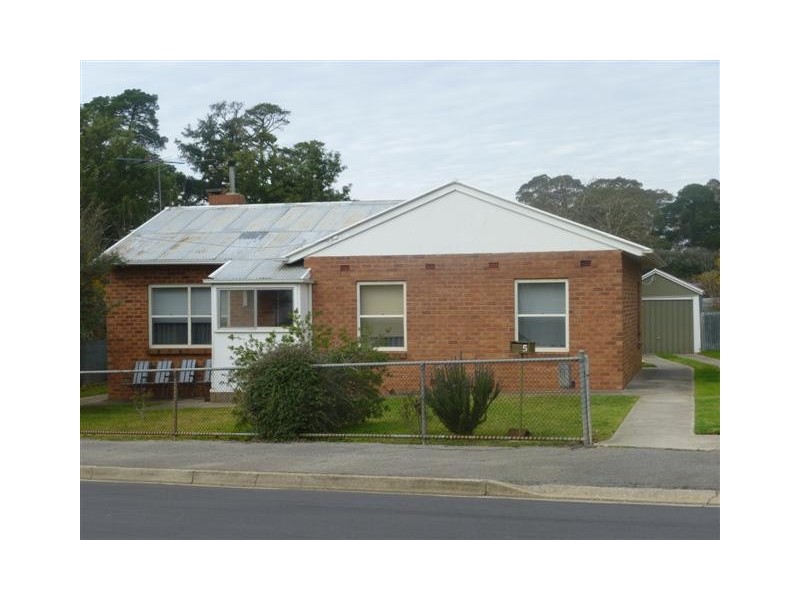 5 Maldon Street, Mount Barker SA 5251