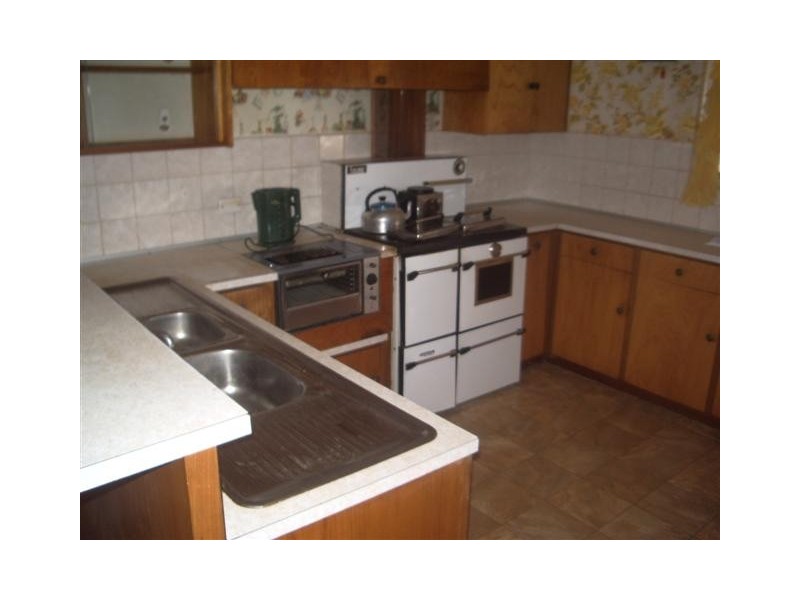 18 Hampden Road, Mount Barker SA 5251