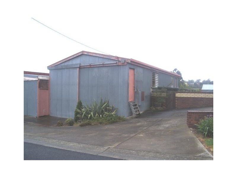 18 Hampden Road, Mount Barker SA 5251