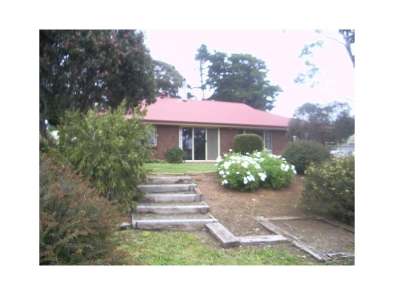 9 Bruce Close, Mount Barker SA 5251