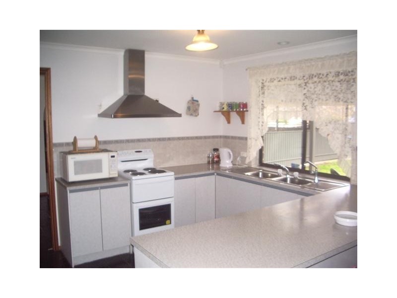 11 Ray Orr Drive, Mount Barker SA 5251