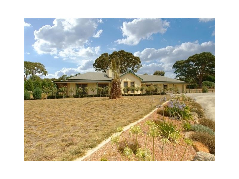 7 Crystal Court, Mount Barker SA 5251