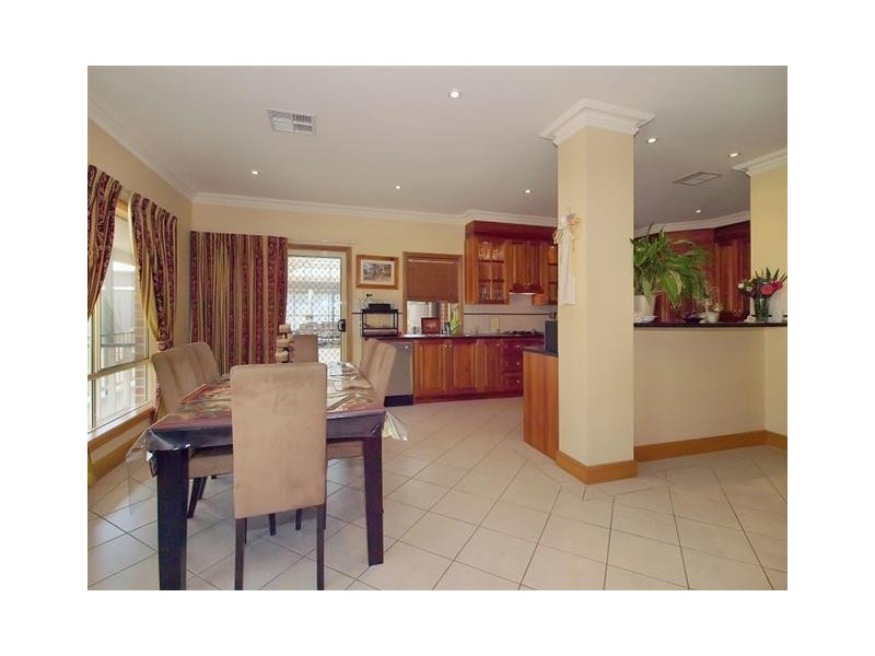 7 Crystal Court, Mount Barker SA 5251